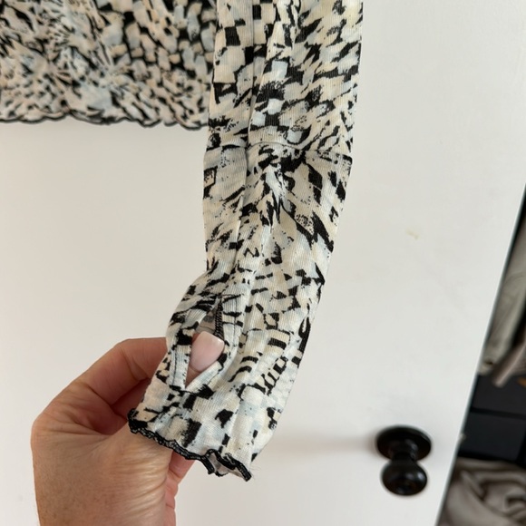 FP Movement Lightweight Pattern Layer - Picture 4 of 5